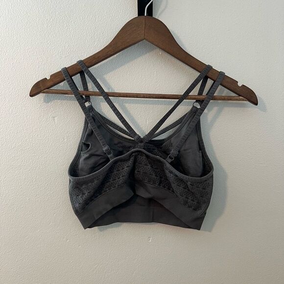 Gymshark Gray Energy Seamless Sports Bra - Picture 5 of 6